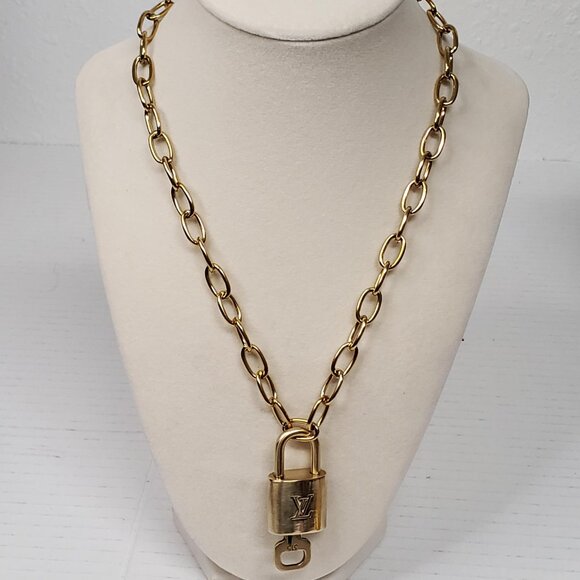 Authentic Louis Vuitton Padlock w/unbranded Stainless Steel Necklace & Bracelet - Picture 14 of 14